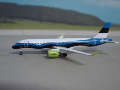 MODÈLE EN ALUMINIUM COMPATIBLE AVEC AIRBUS A20-300 SWISS INTERNATIONAL 1:200 HERPA HP613323 MODÈLE EN ALUMINIUM COMPATIBLE AVEC AIRBUS A20-300 SWISS INTERNATIONAL 1:200 HERPA HP613323