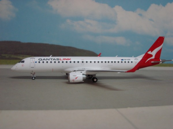 Embraer 190 Qantas Link