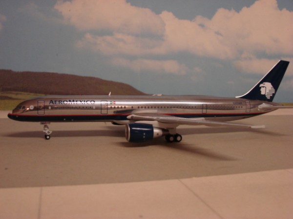 Boeing 757-200 Aeromexico