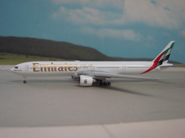 Boeing 777-300ER Emirates