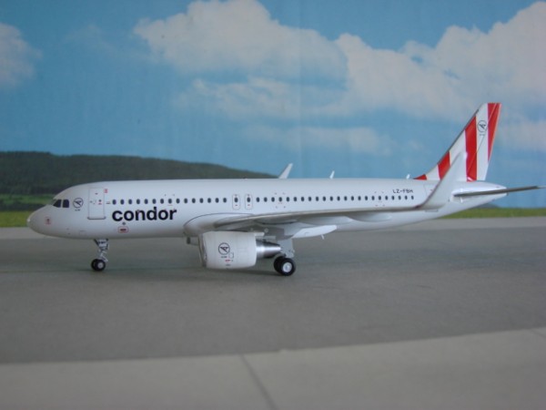 Airbus A320-200 Condor