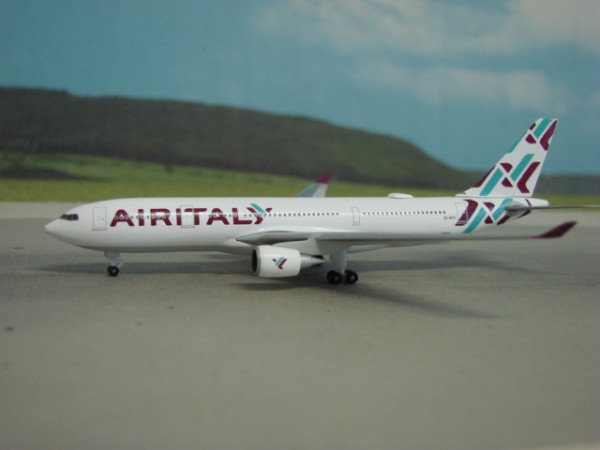 Airbus A330-200 Air Italy