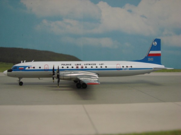 Ilyushin IL-18 LOT Polish Airlines