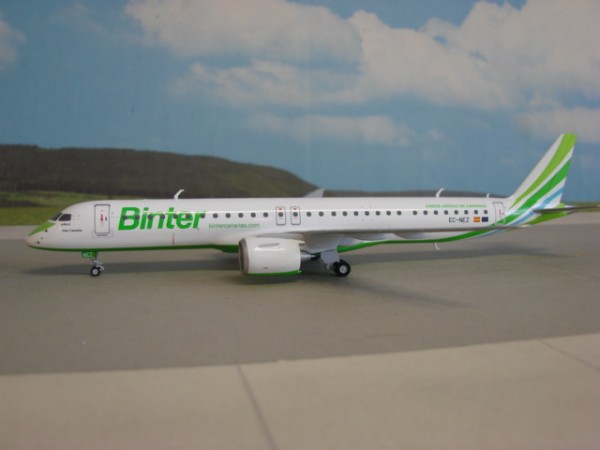 Embraer E195-E2 Binter Canarias