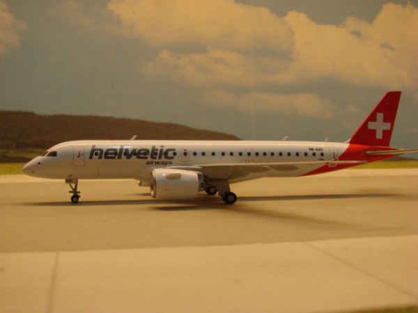 Embraer E190-E2 Helvetic Airways