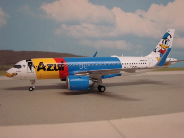 Airbus A320neo AZUL