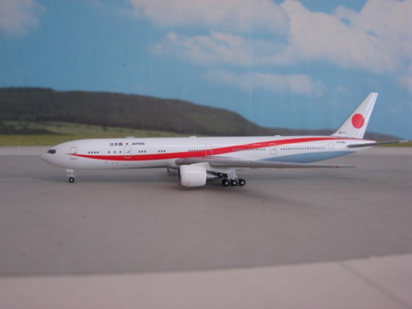 Boeing 777-300ER JASFD Japan Air Self Defense Force