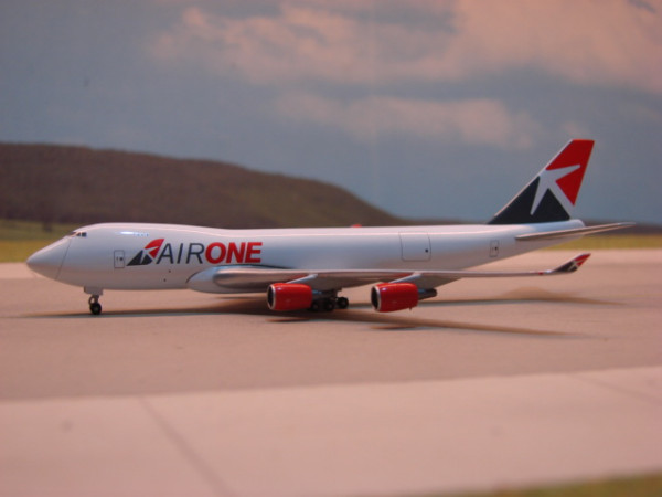 Boeing 747-400F Air One