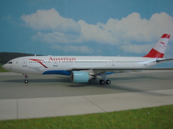 Airbus A330-200 Austrian Airlines