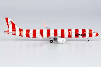 Airbus A321-200 Condor