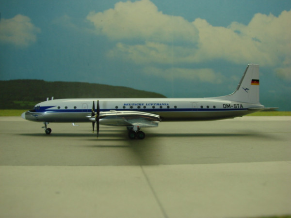 Ilyushin IL-18 Deutsche Lufthansa