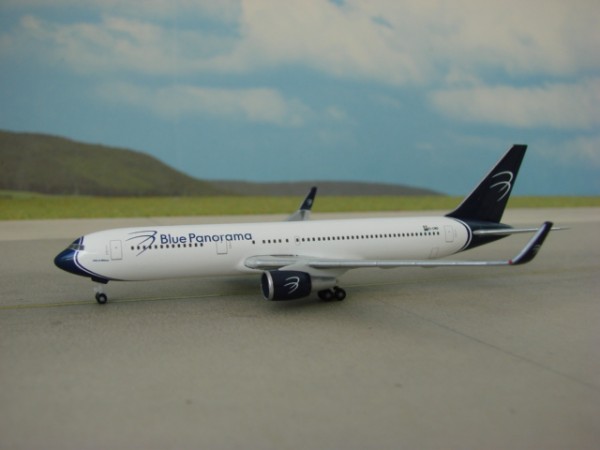 Boeing 767-300 Blue Panorama