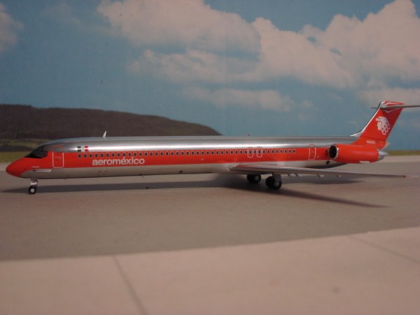 McDonell-Douglas MD-82 Aero Mexico