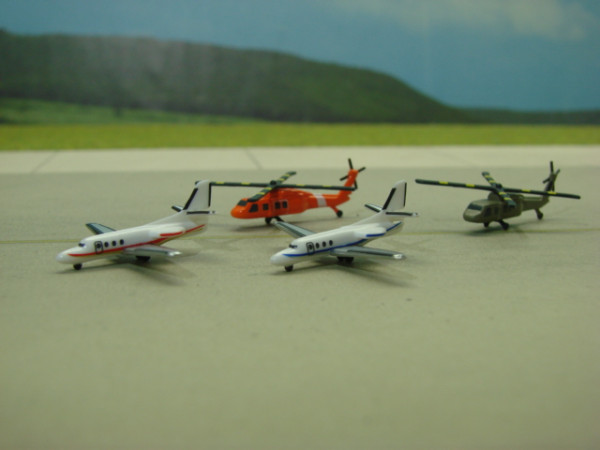 Helicopter and Bizjet set (2+2)
