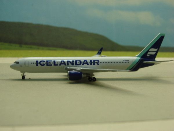 Boeing 767-300 Icelandair
