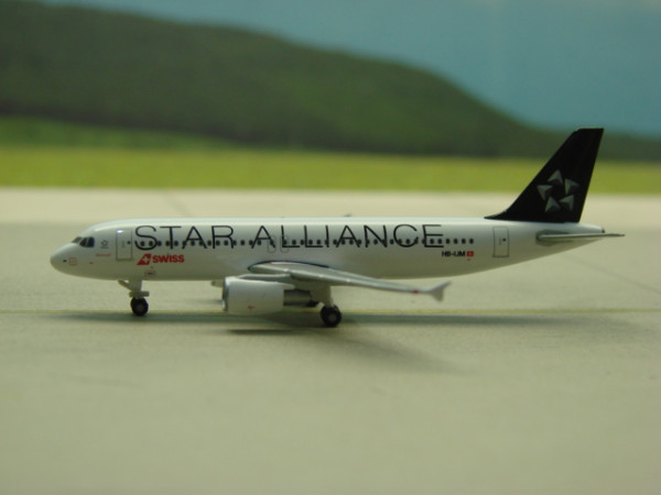 Airbus A320 SWISS International Airways